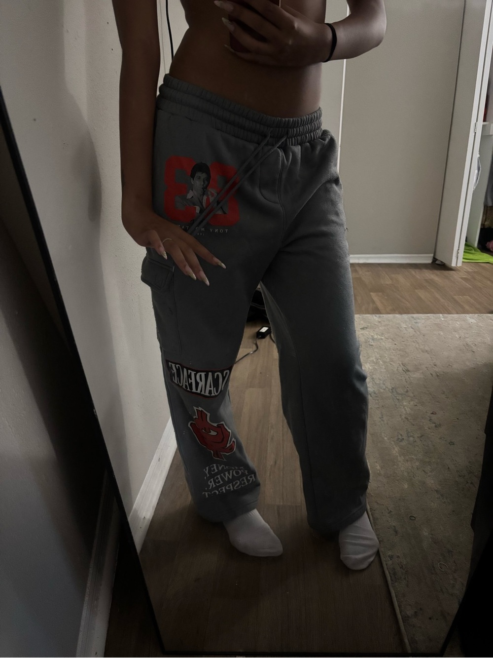 Gray Graphic Cargo Sweatpants - Women's Relaxed Fit